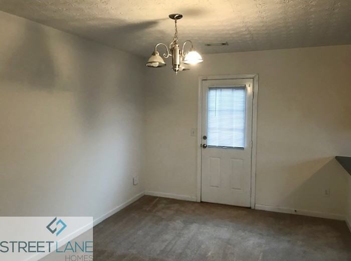 6864 Amethyst Ave - Photo 3 of 12