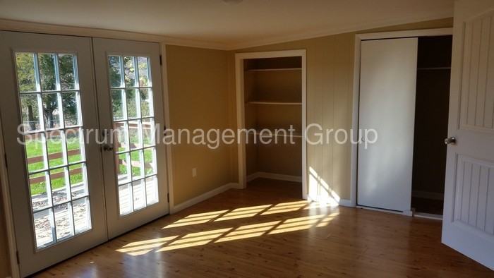 205 Hammitt Rd - Photo 2 of 11