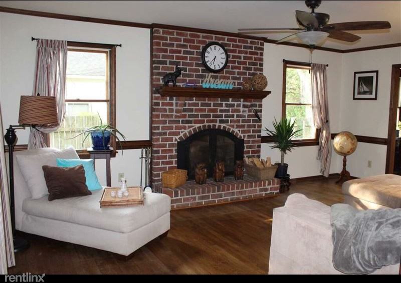 2613 S Compass Ln - Photo 2 of 12