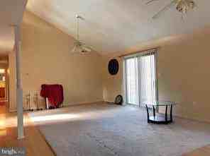 811 Court House Point Rd - Photo 2 of 9