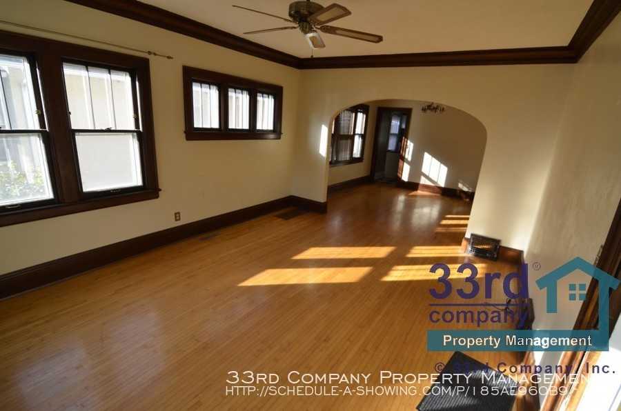 3316 32nd Ave S - Photo 3 of 19