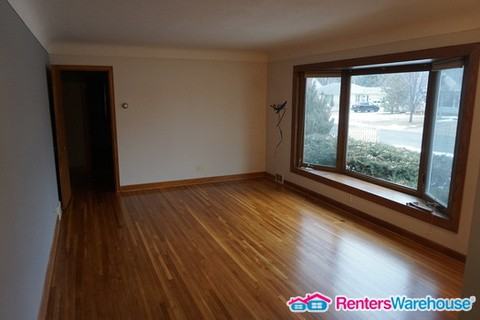 6821 Blaisdell Ave S - Photo 3 of 10