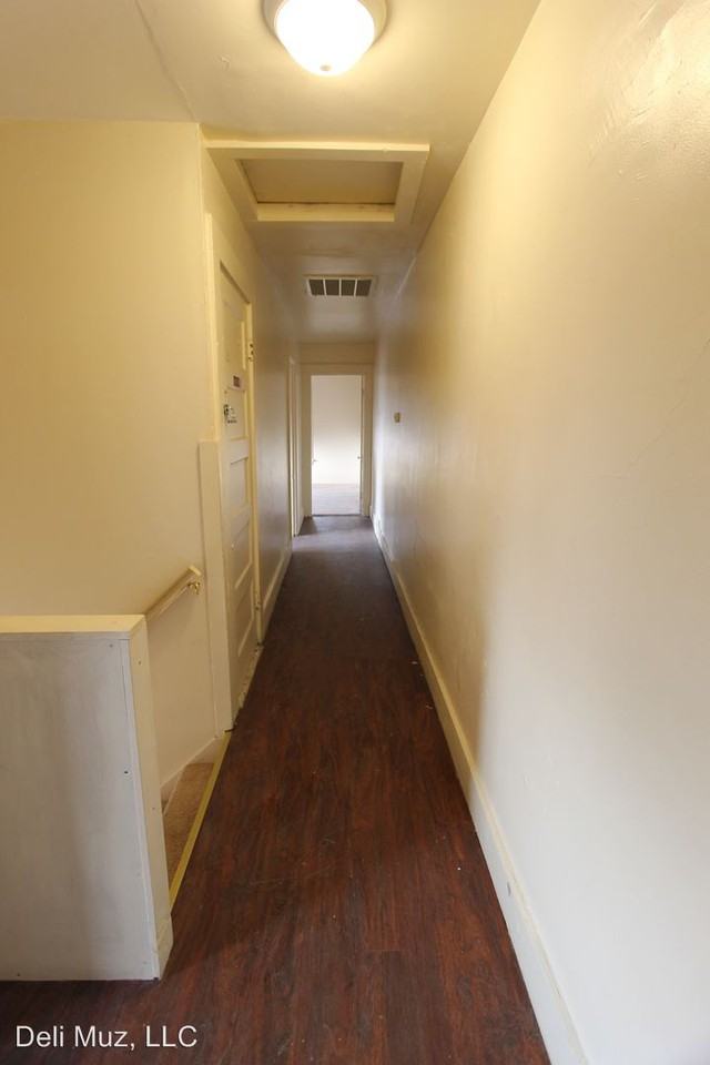 919-921 N Main St - Photo 3 of 5