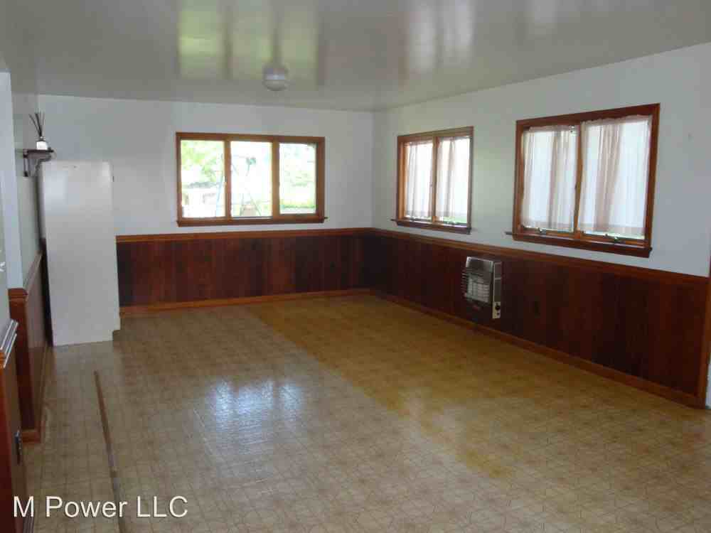 19 Hinton Rd - Photo 2 of 7