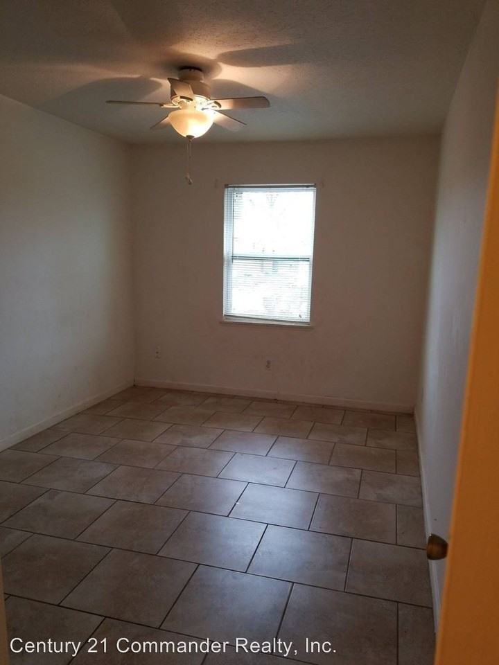 2508 Johnson Dr - Photo 3 of 4