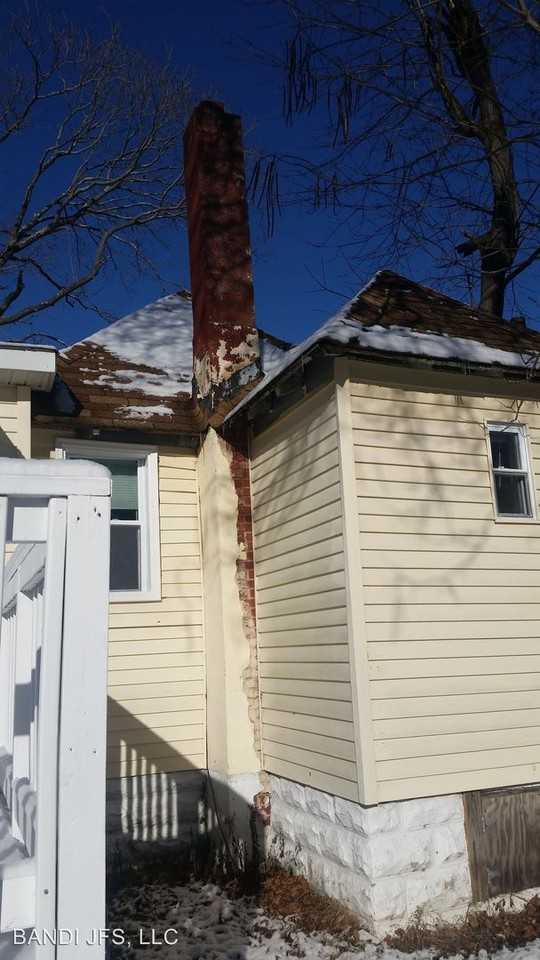 404 Chestnut Ave - Photo 3 of 16