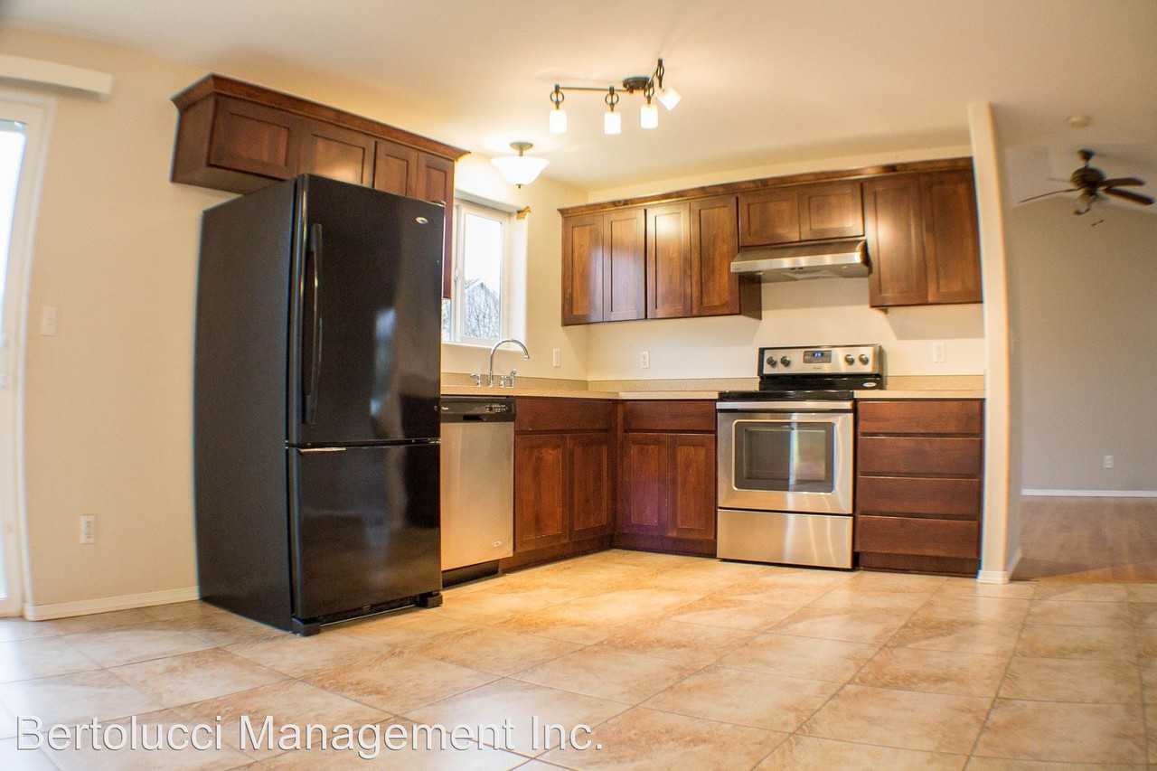 1347 Northgate Dr - Photo 2 of 11