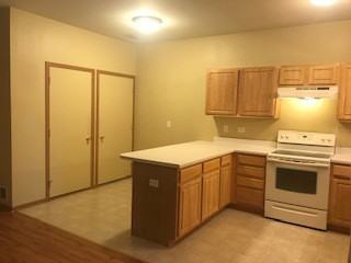 117 N State St #1B - Photo 3 of 6