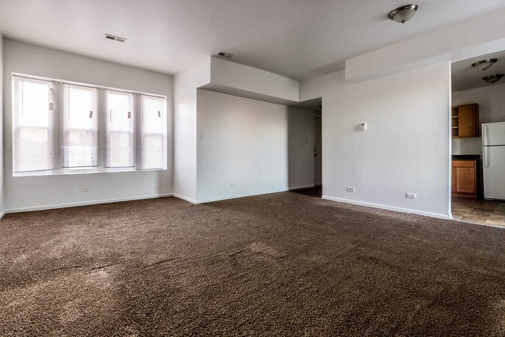 6224 S Dr Martin Luther King Jr Dr - Photo 3 of 11