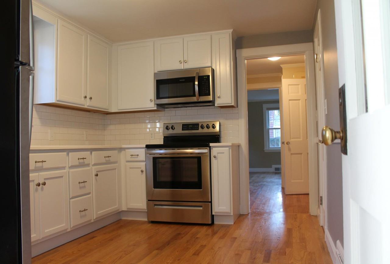 16 Latisquama Rd #16 - Photo 3 of 26