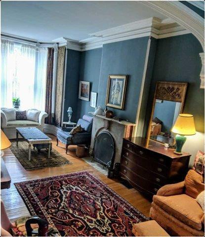 411 Carlton Street - Photo 3 of 13