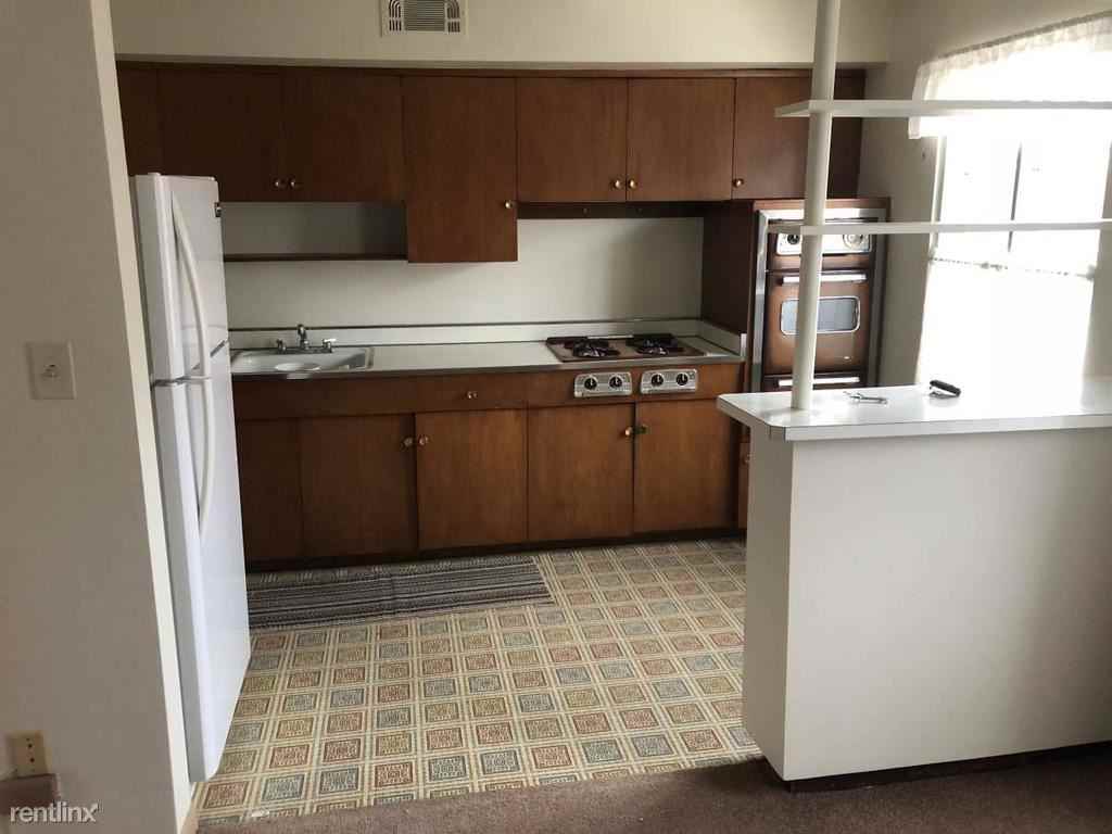 7510 Pearl Rd #3C - Photo 2 of 7