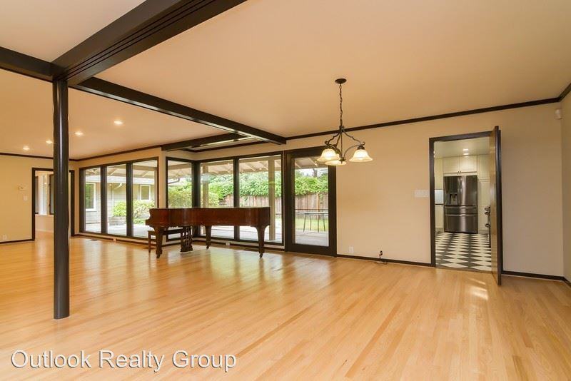 146 Felton Dr - Photo 2 of 20