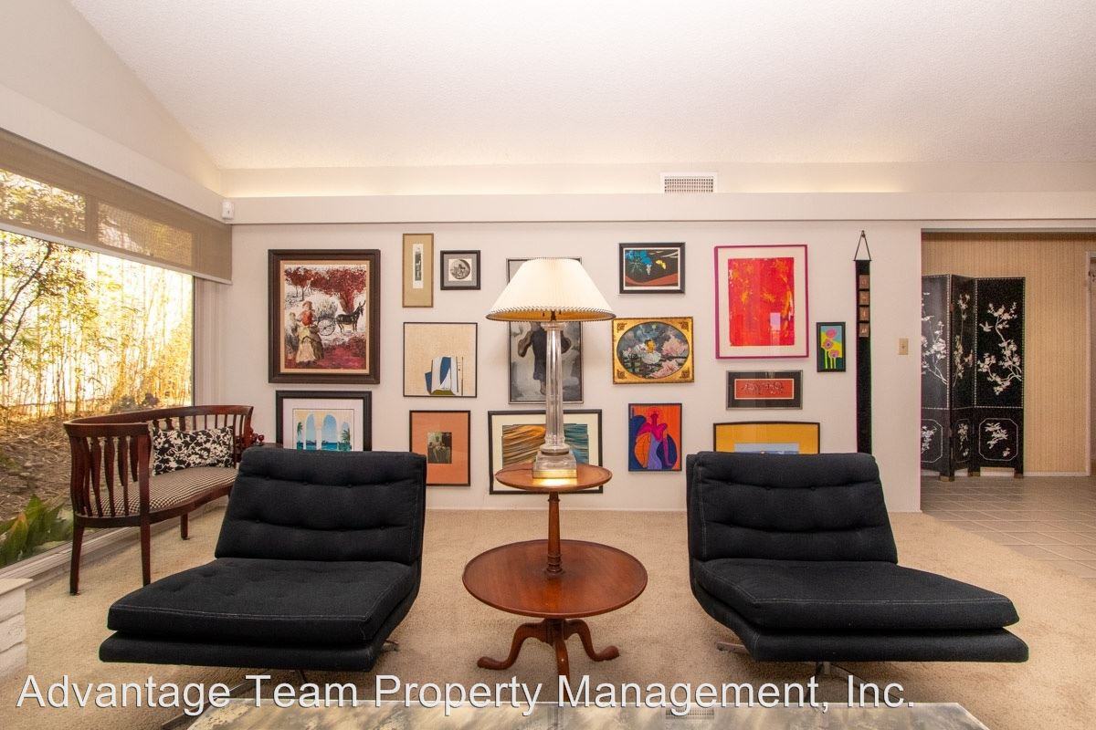 7083 Murray Park Dr - Photo 3 of 30