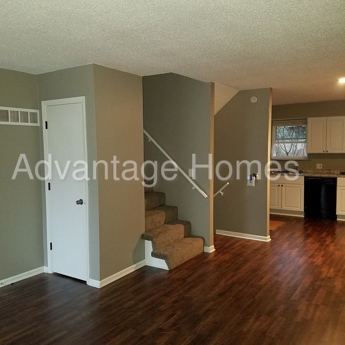 1519 E Elizabeth St - Photo 2 of 31