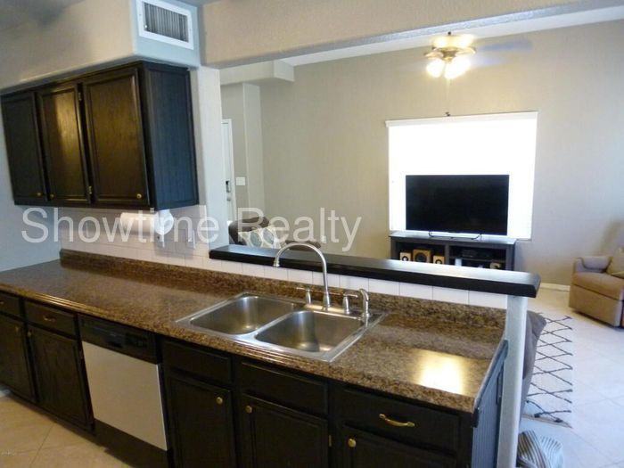 2620 N 58th St - Photo 2 of 14