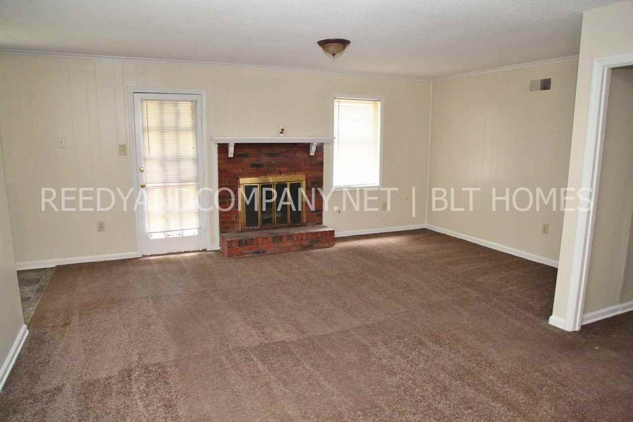 3622 King James Cove - Photo 3 of 10
