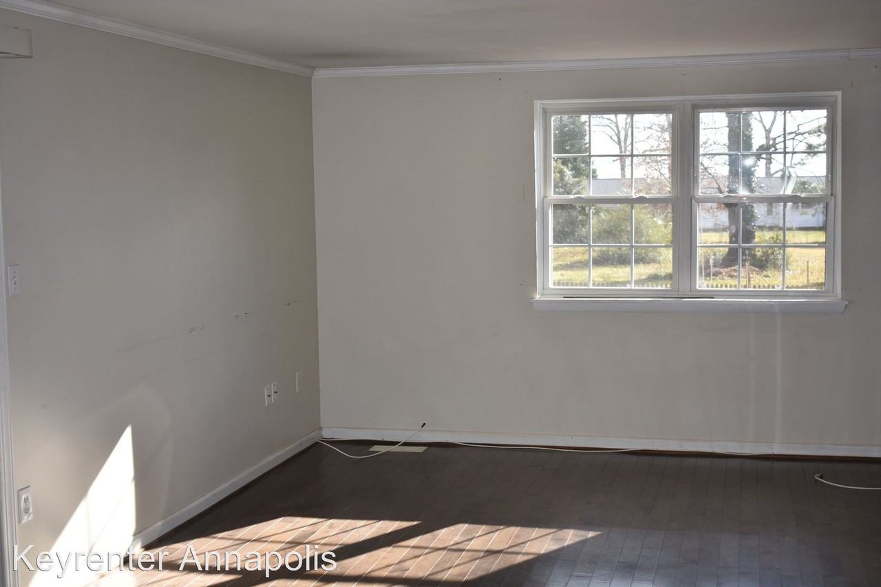 5615 Carvel St - Photo 2 of 13