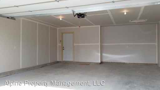 701 Freedom Place - Photo 3 of 22