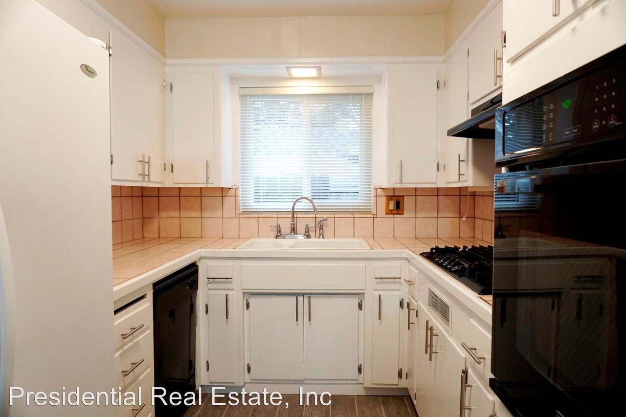 537 Worley Ave - Photo 2 of 7