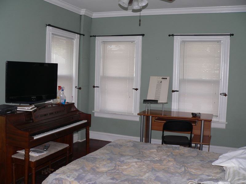 130 Romain Ave - Photo 2 of 11
