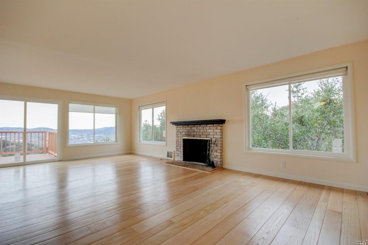 340 Vista Grande - Photo 2 of 29