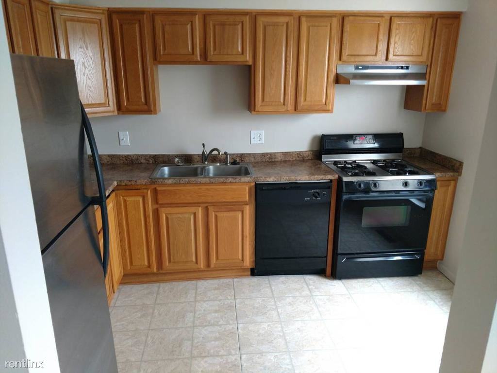 5772 Lucinda Ct - Photo 2 of 15