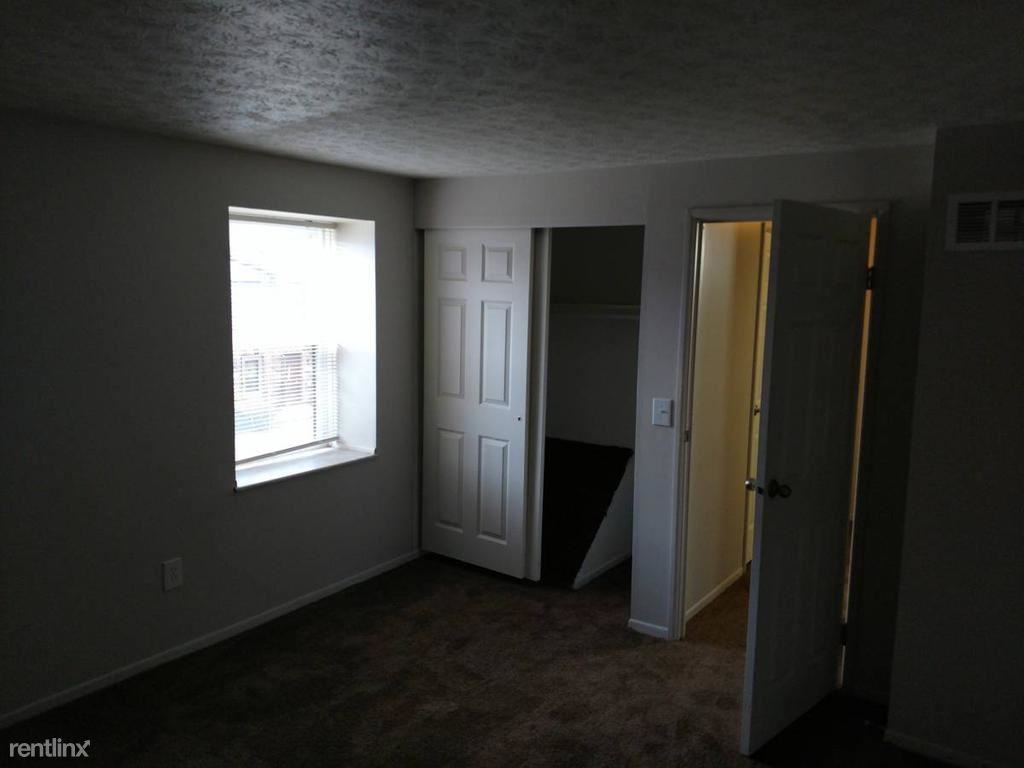 5772 Lucinda Ct - Photo 3 of 15