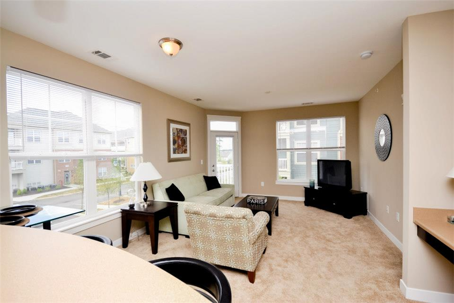 7222 N. Shadeland Ave, Suite 170 - Photo 2 of 4