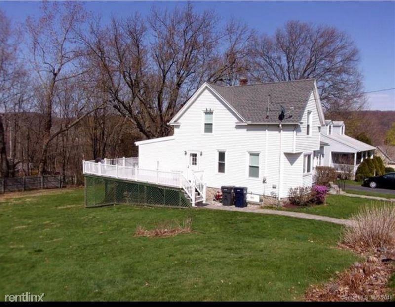 89 Hungerford Ave - Photo 2 of 5