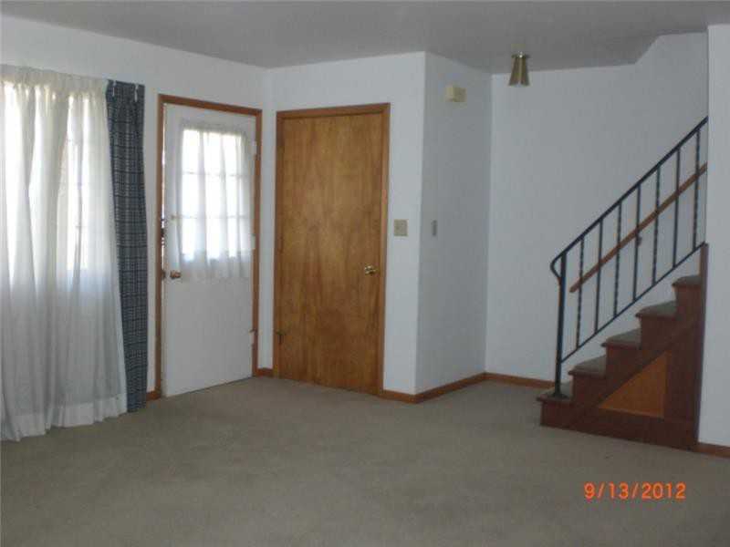 319 Johnet Dr #8 - Photo 2 of 8