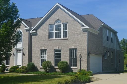 5984 Emerald Lake Dr - Photo 2 of 25