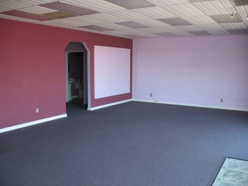 2158 Hilltop Dr - Photo 2 of 5