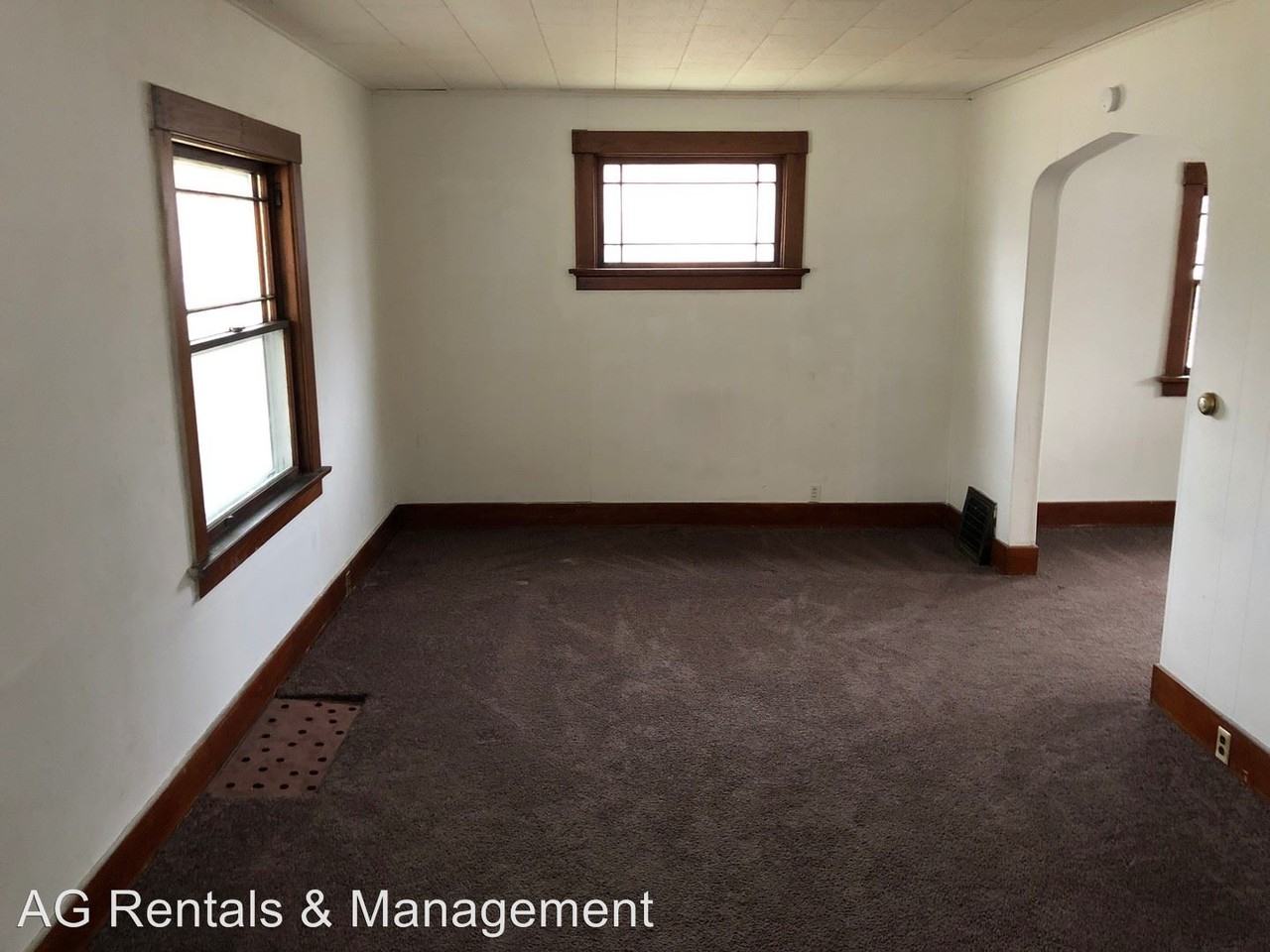 3201 S Anthony Blvd - Photo 2 of 8