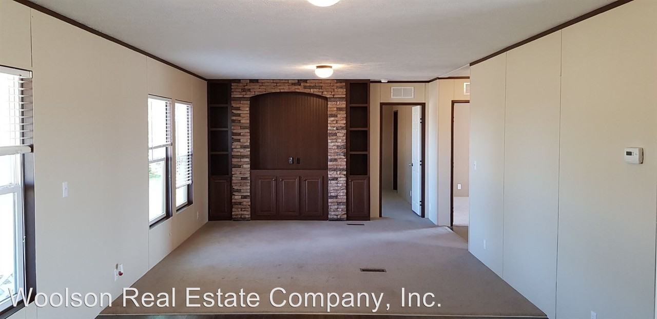 1613 Givens Rd - Photo 3 of 6