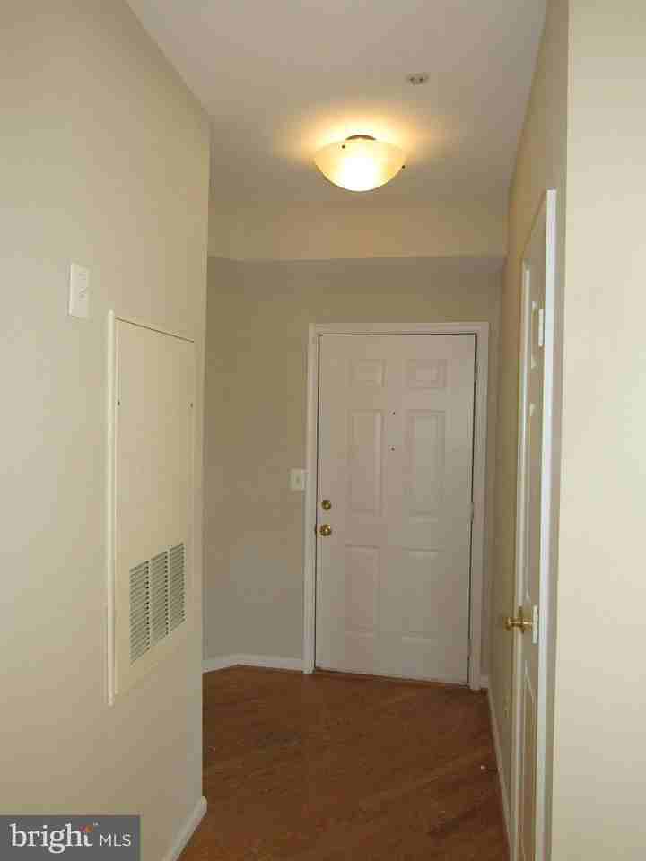 5908 Founders Hill Dr - Photo 3 of 35