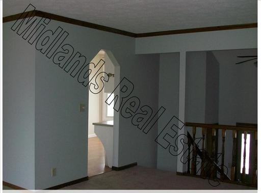 303 W Gold Coast Rd - Photo 2 of 9