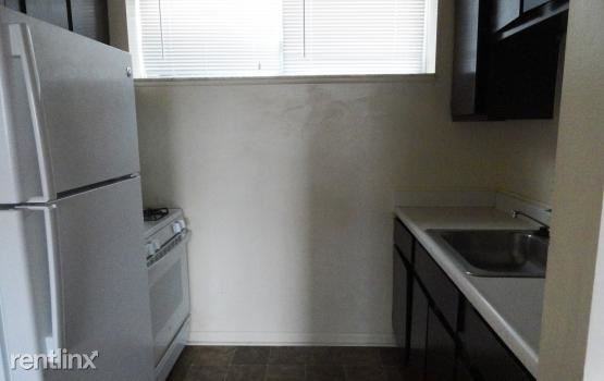 163 Summit Ridge Dr - Photo 2 of 17