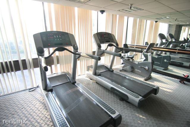 3949 Los Feliz Blvd - Photo 3 of 36