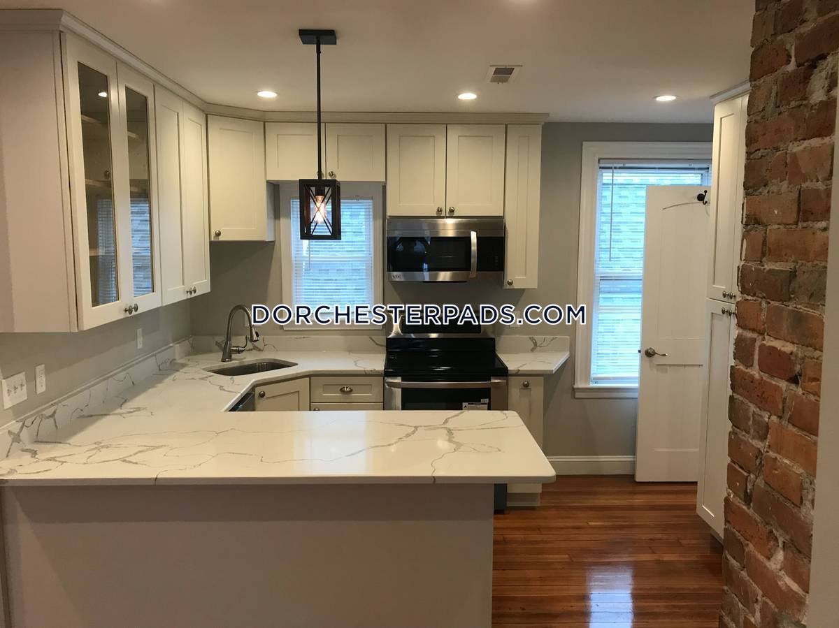 263 East Cottage Street A02 Boston Ma 02125 4 Bedroom Apartment
