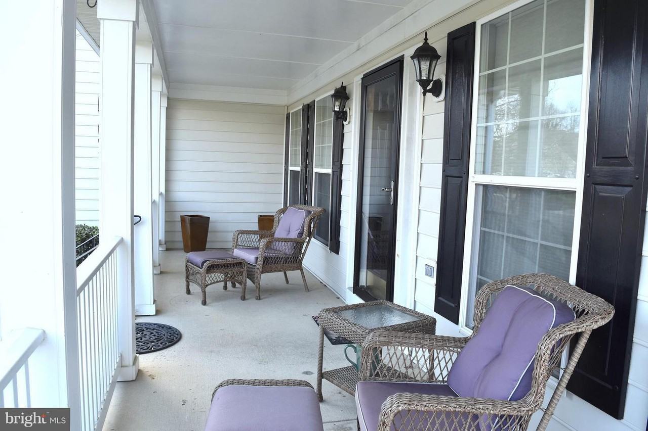 921 Densmore Bay Ct - Photo 2 of 29