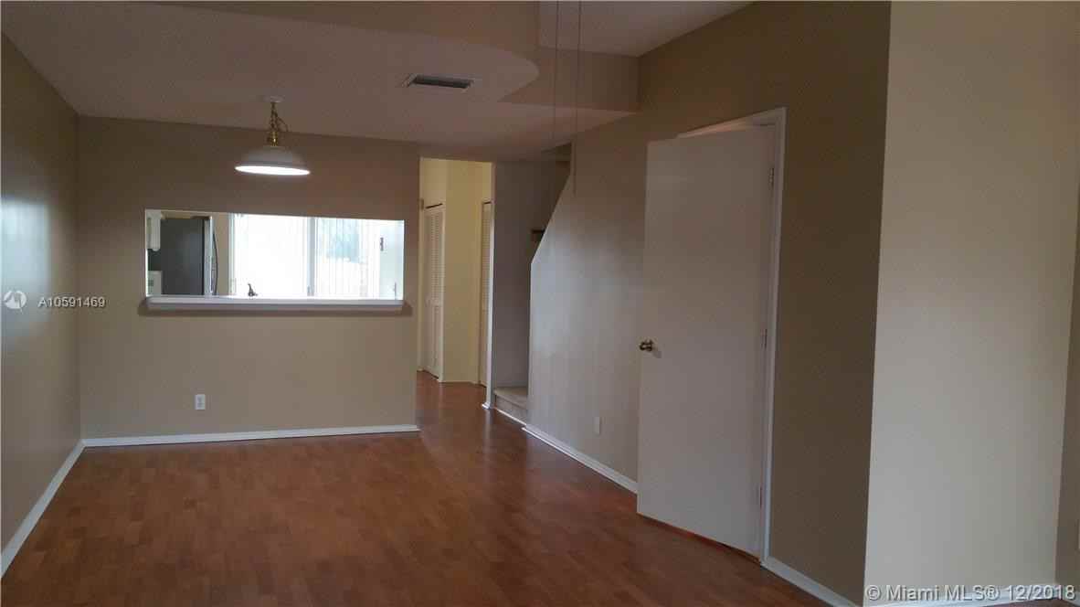 185 Southwest 96th Terrace - Photo 3 of 13