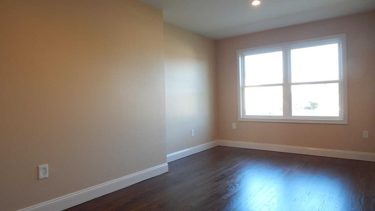 2608 Island Channel Rd - Photo 3 of 14