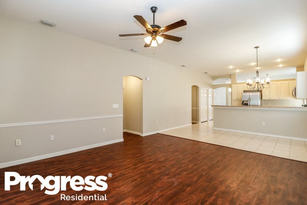 5631 Passing Pine Ln - Photo 2 of 20