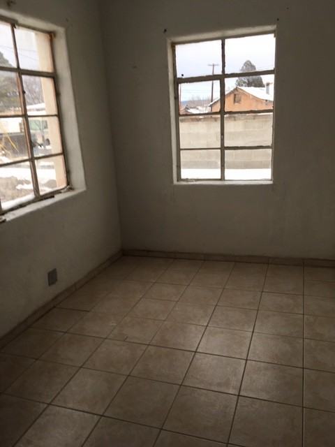 210 Mt Carmel Ave #A - Photo 3 of 5