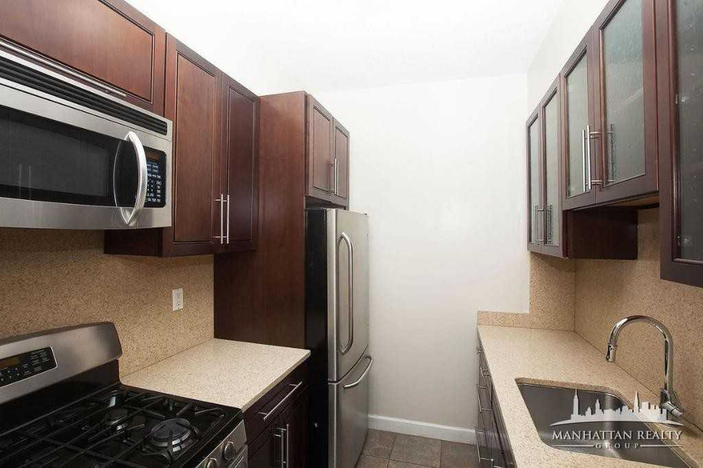 E 43rd St #20B - Photo 3 of 6