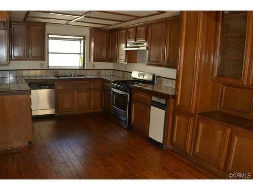 4247 Howard Ave - Photo 2 of 15