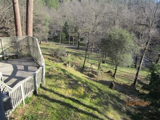 447 Golden Oak Dr - Photo 2 of 6