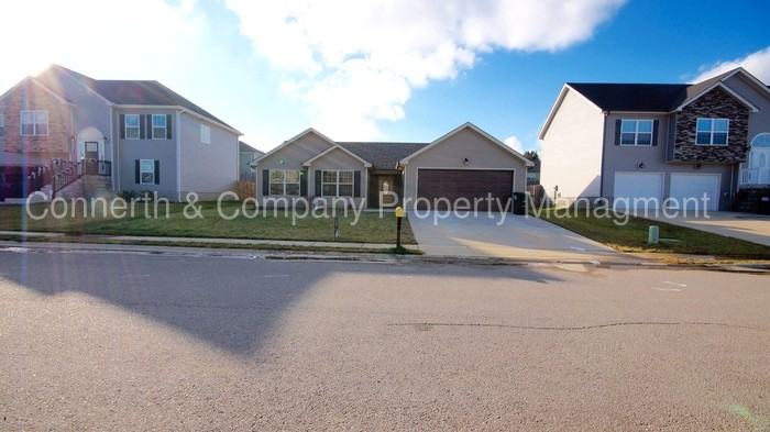1363 Freedom Dr - Photo 2 of 13