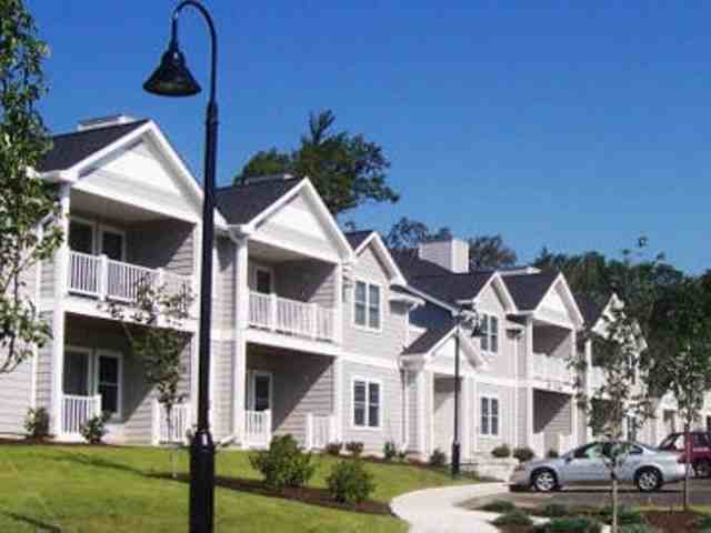 Ledgewood Commons - Photo 2 of 8